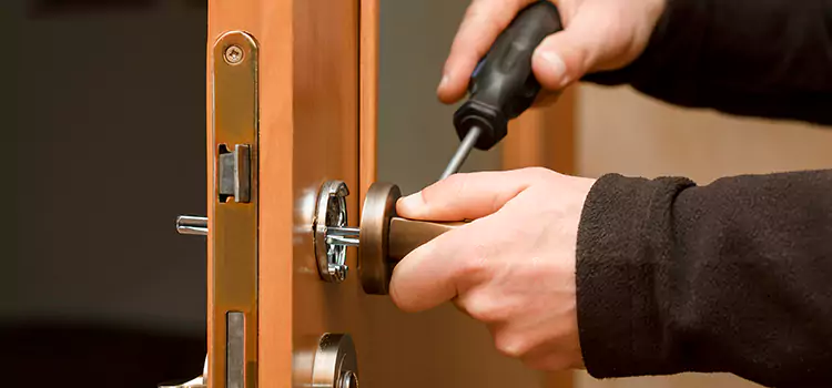 Semi Truck Locksmith Silver Firs
